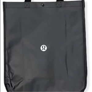Lululemon Black White reusable Small tote Bag Brand New